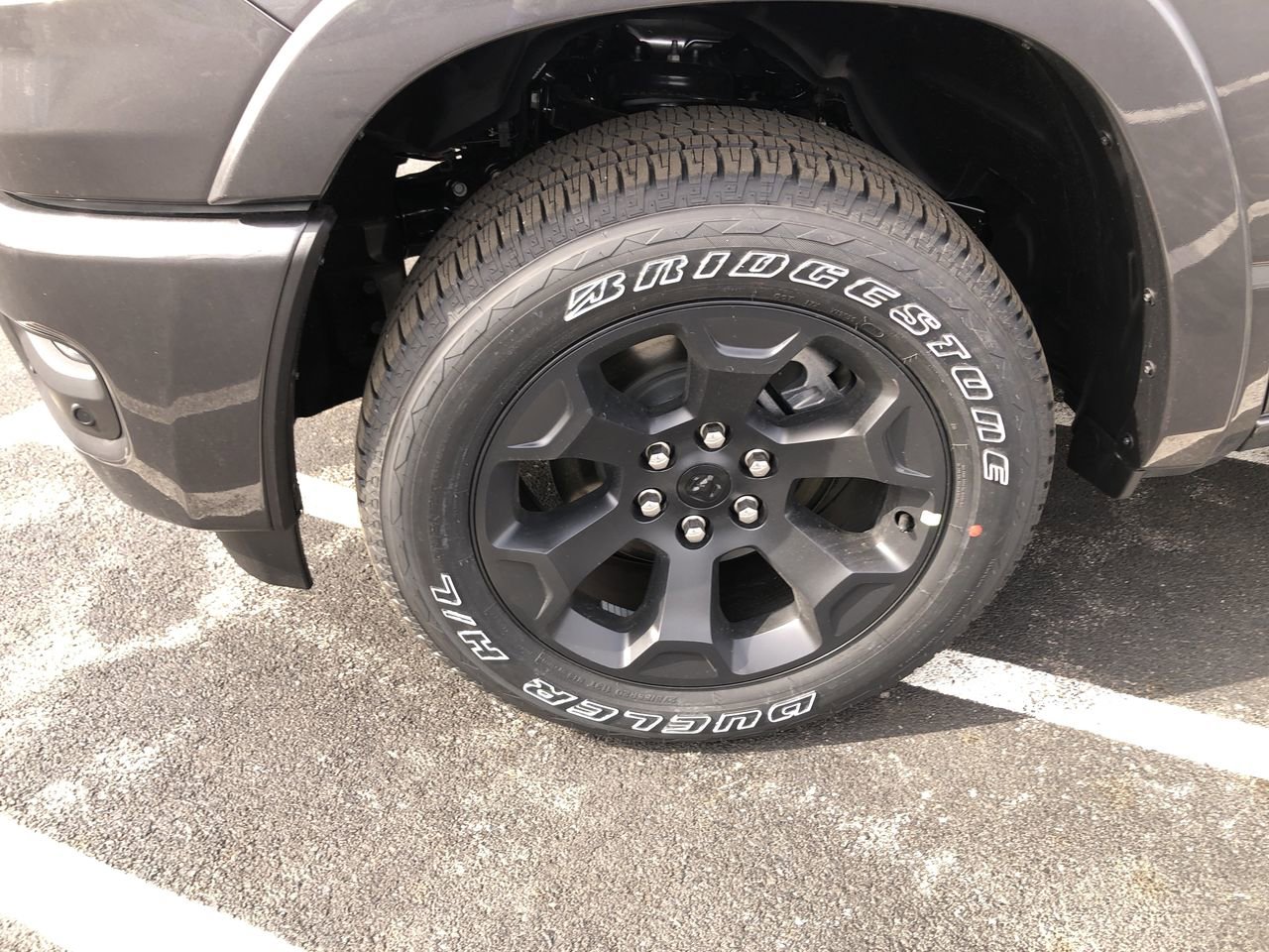 New 2026 RAM 1500 4x4 Crew Cab image 10