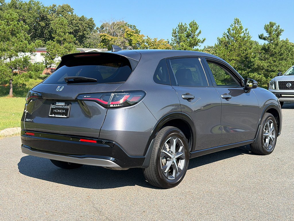 Used 2025 Honda HR-V EX-L image 3