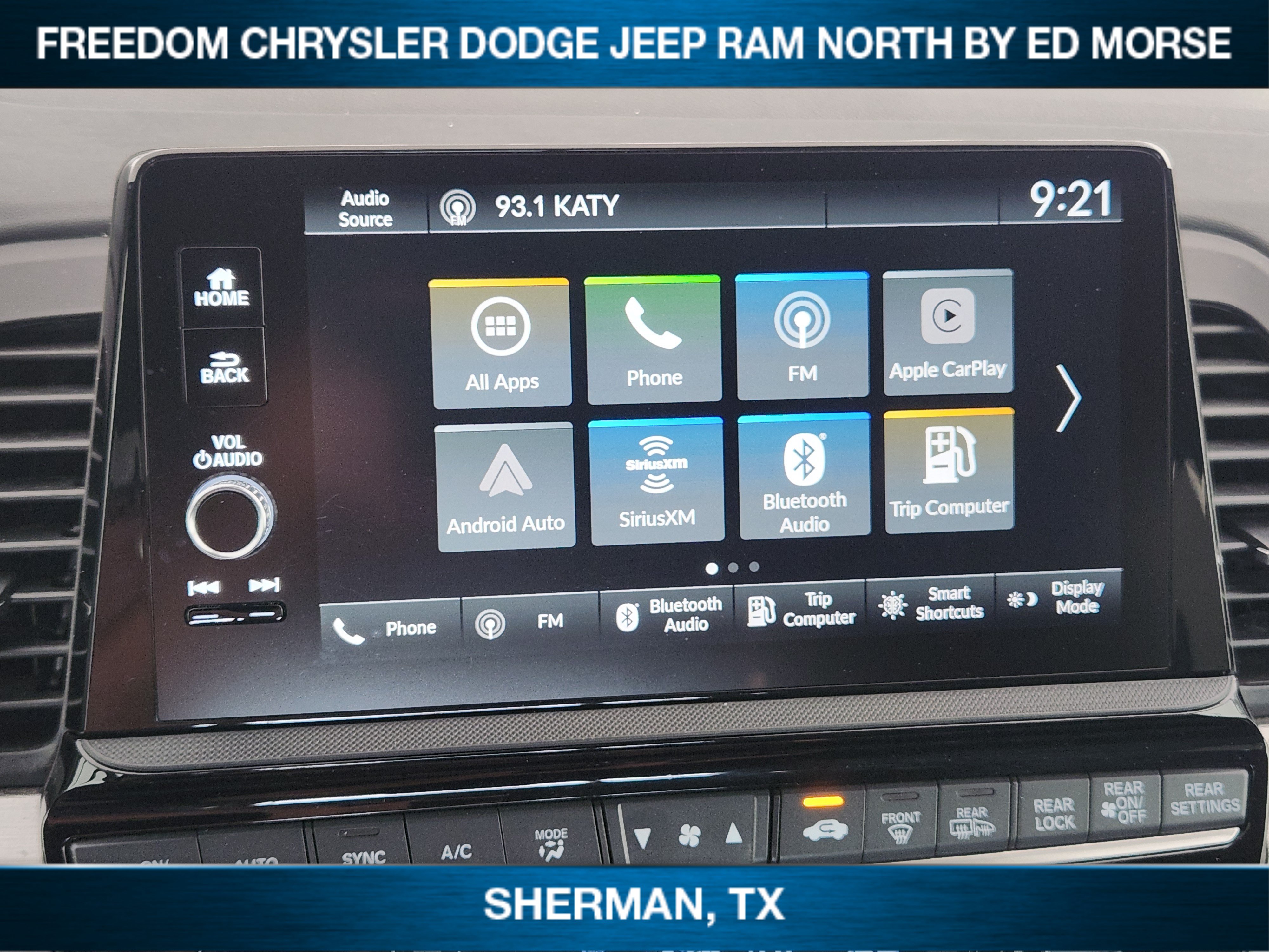 Used 2025 Honda Odyssey Sport-L image 11