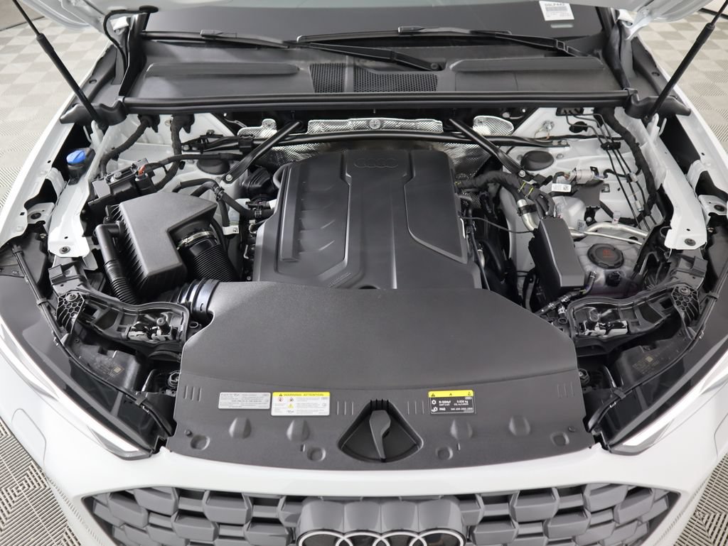 Used 2025 Audi Q5 Premium w/ Convenience Package AWD/4WD image 31