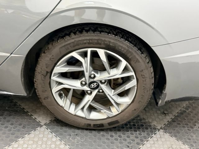 Used 2021 Hyundai Sonata SEL w/ Winter Weather Package FWD image 15