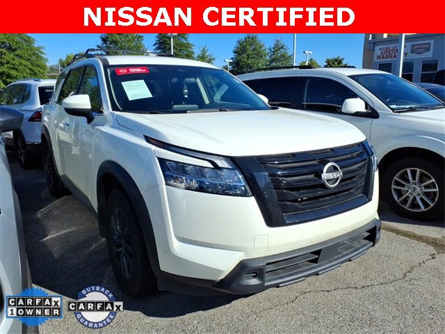 Certified 2022 Nissan Pathfinder SV w/ SV Black Package