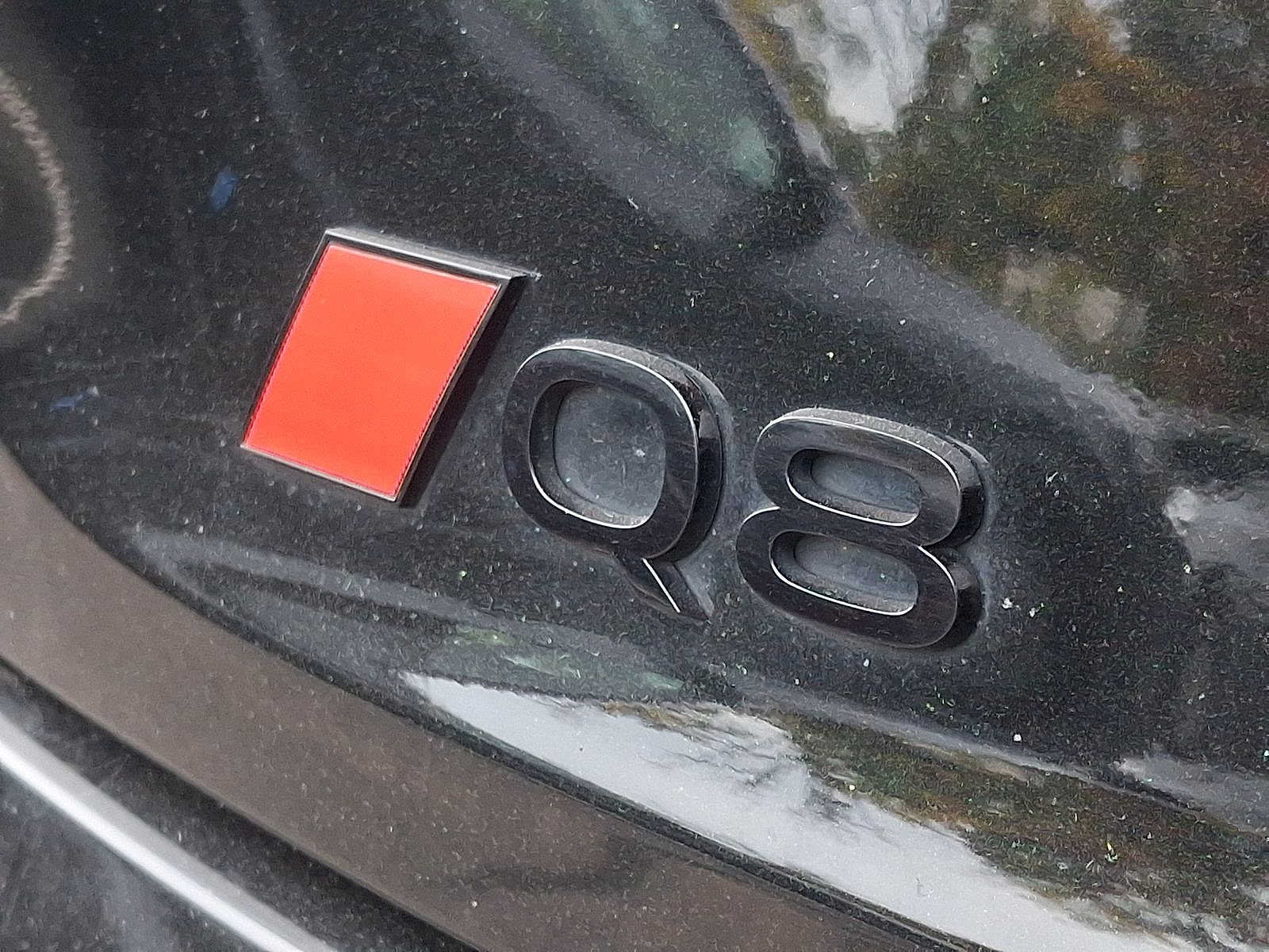 Certified 2024 Audi Q8 e-tron Prestige AWD/4WD image 30