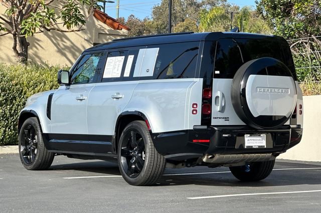 Certified 2023 Land Rover Defender 130 X-Dynamic SE image 3
