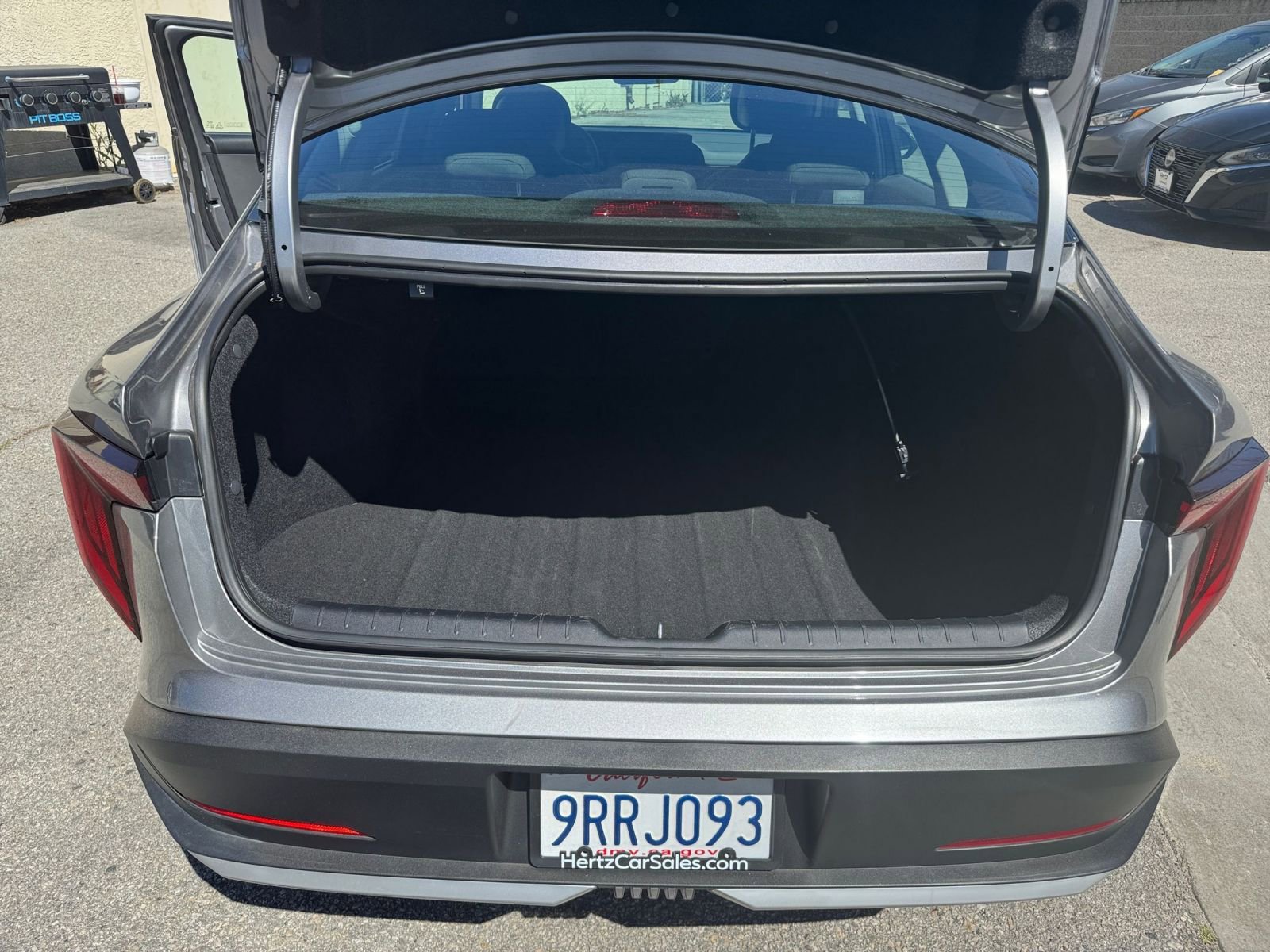 Used 2025 Kia K4 LXS image 30