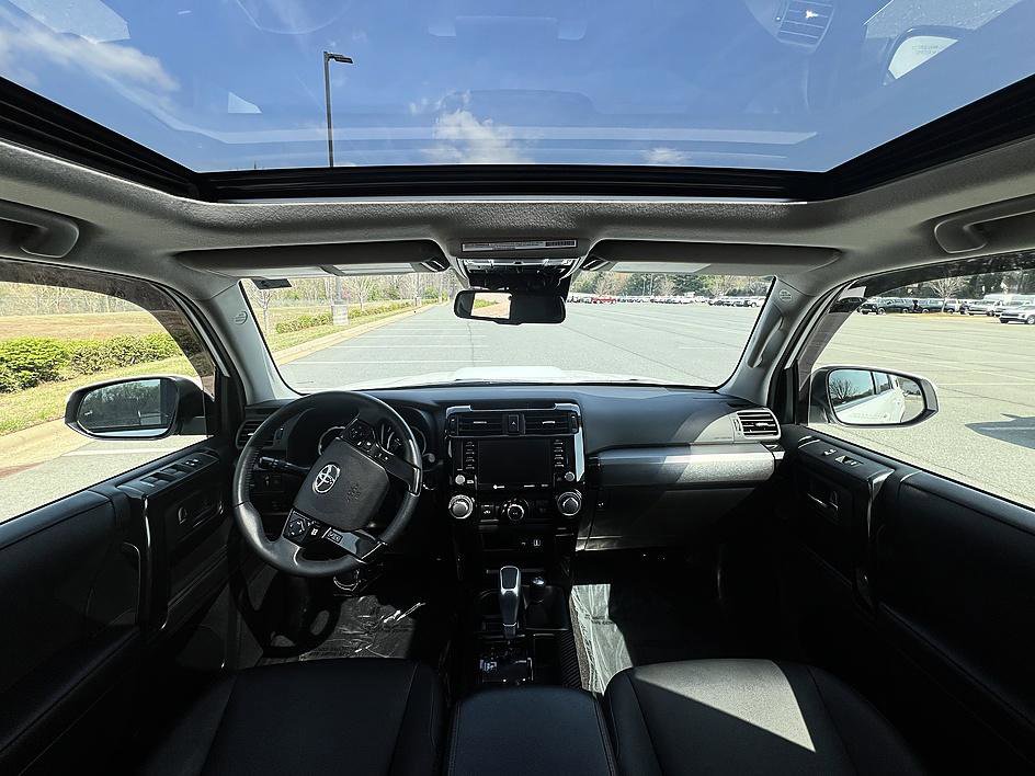 Used 2022 Toyota 4Runner TRD Off-Road Premium w/ Moonroof Package image 15