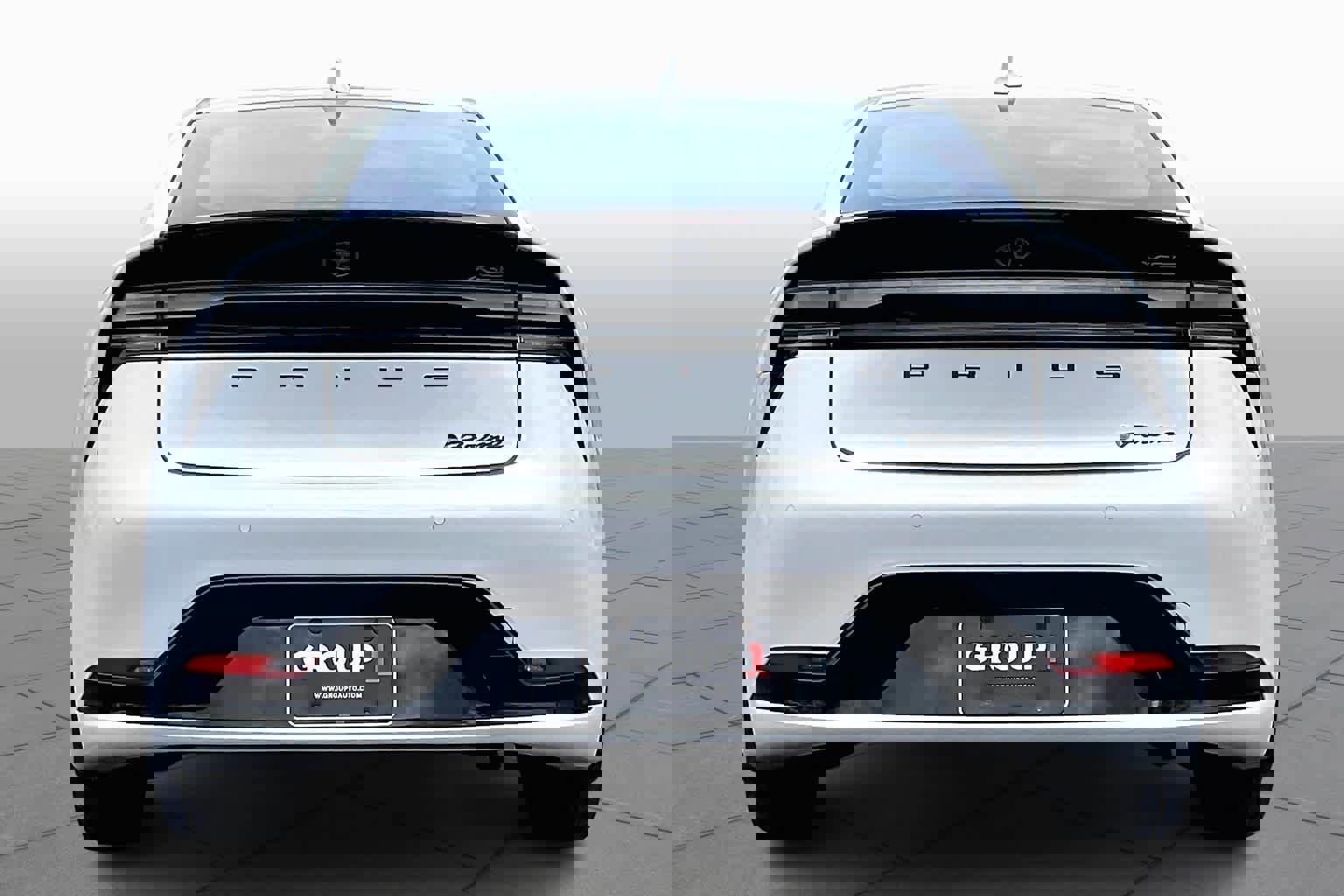 Used 2024 Toyota Prius Prime image 4