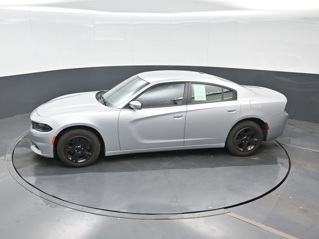 Used 2022 Dodge Charger SXT image 26