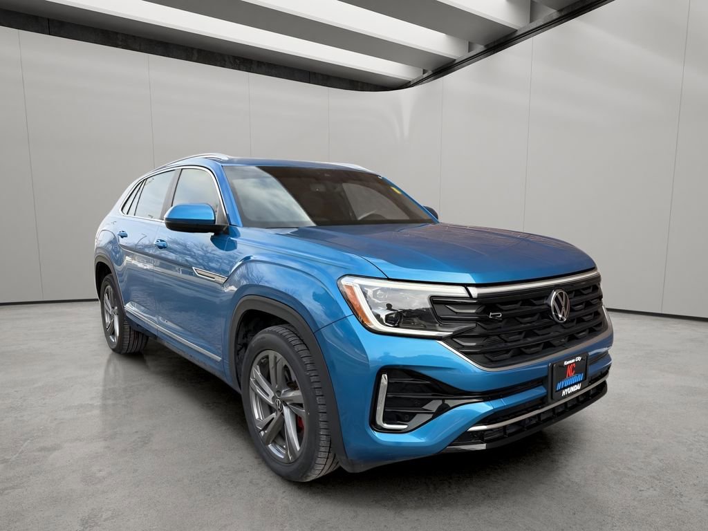 Used 2024 Volkswagen Atlas Cross Sport SEL R-Line image 8