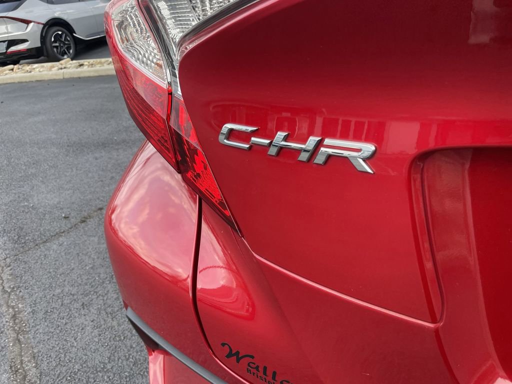 Used 2020 Toyota C-HR Limited image 7