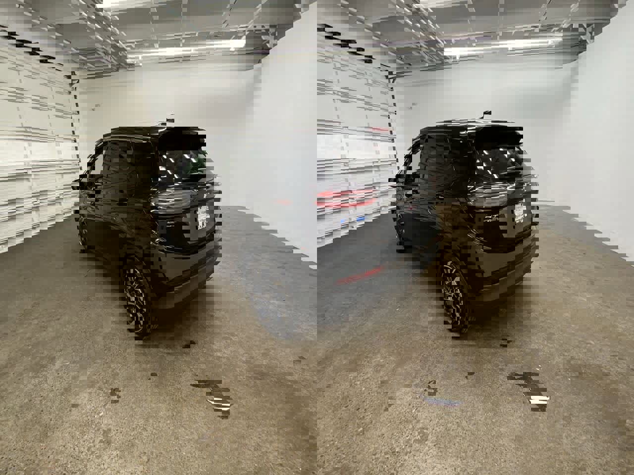 Used 2023 Chevrolet Bolt LT w/ Infotainment Package image 4