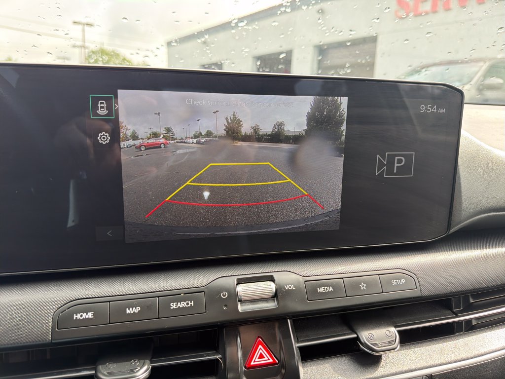 Used 2025 Kia K4 FWD image 21