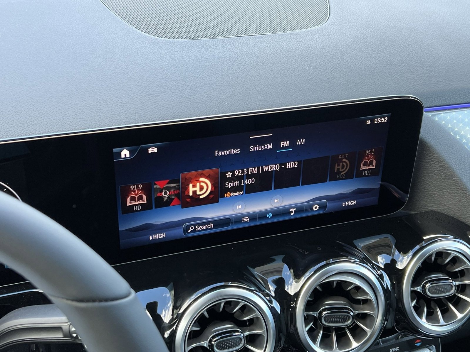 New 2026 Mercedes-Benz GLA 250 4MATIC image 16