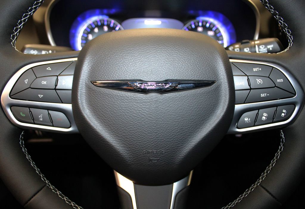 New 2026 Chrysler Voyager LX image 11