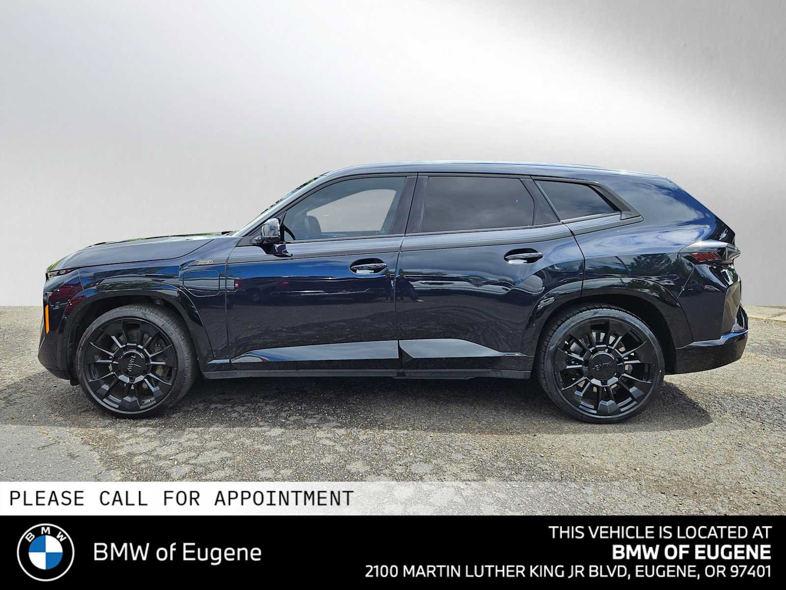 Used 2024 BMW XM AWD/4WD image 6