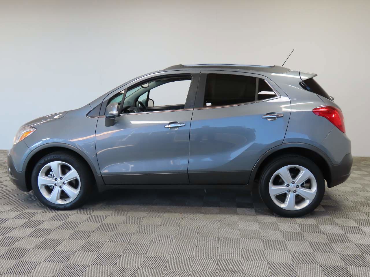 Used 2015 Buick Encore Leather image 5