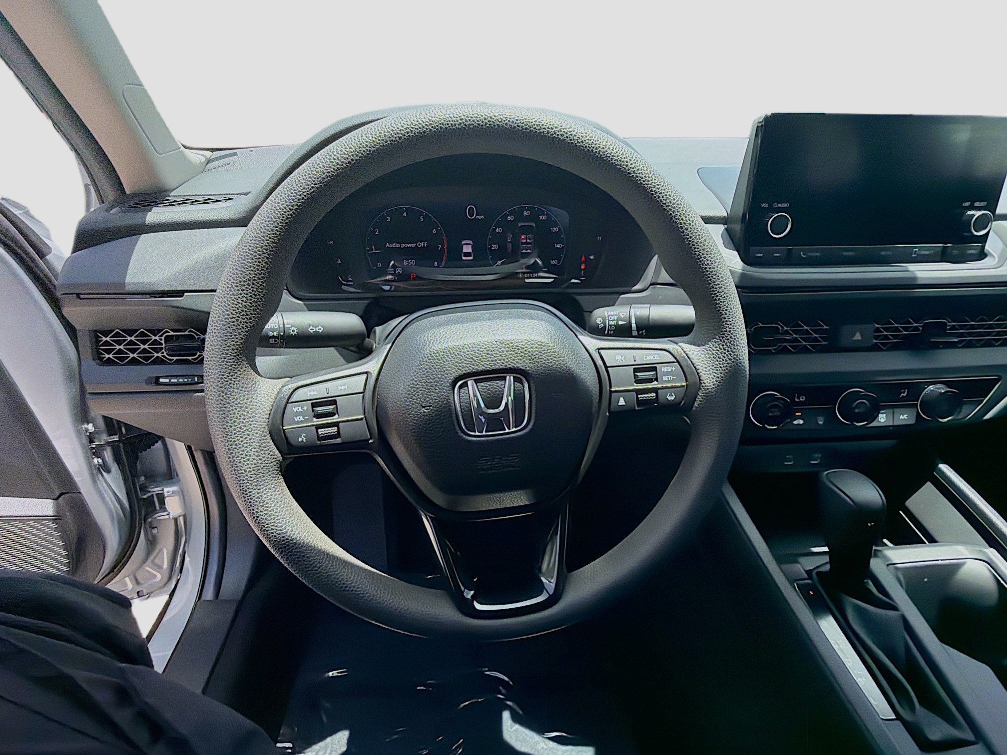 Used 2024 Honda Accord LX image 10