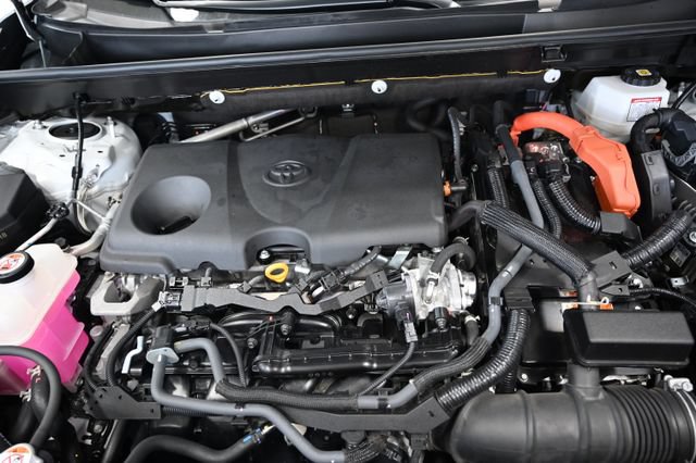Used 2023 Toyota RAV4 Limited AWD/4WD image 31