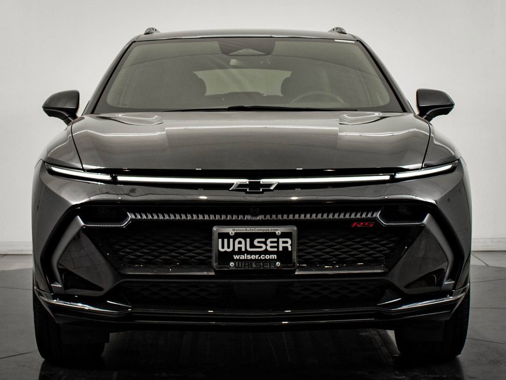 Used 2025 Chevrolet Equinox EV RS image 2