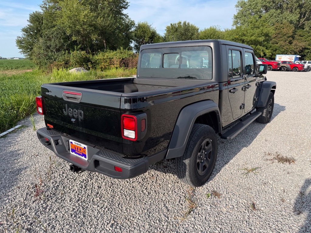 Used 2022 Jeep Gladiator Sport w/ Trailer Tow Package AWD/4WD image 17