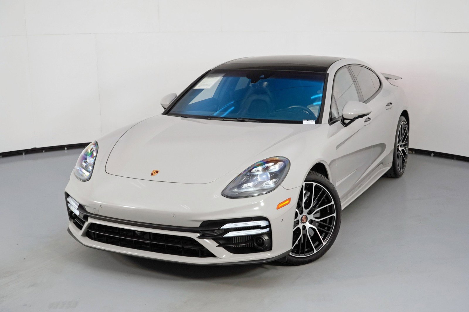 Used 2022 Porsche Panamera Turbo S w/ Premium Package image 61