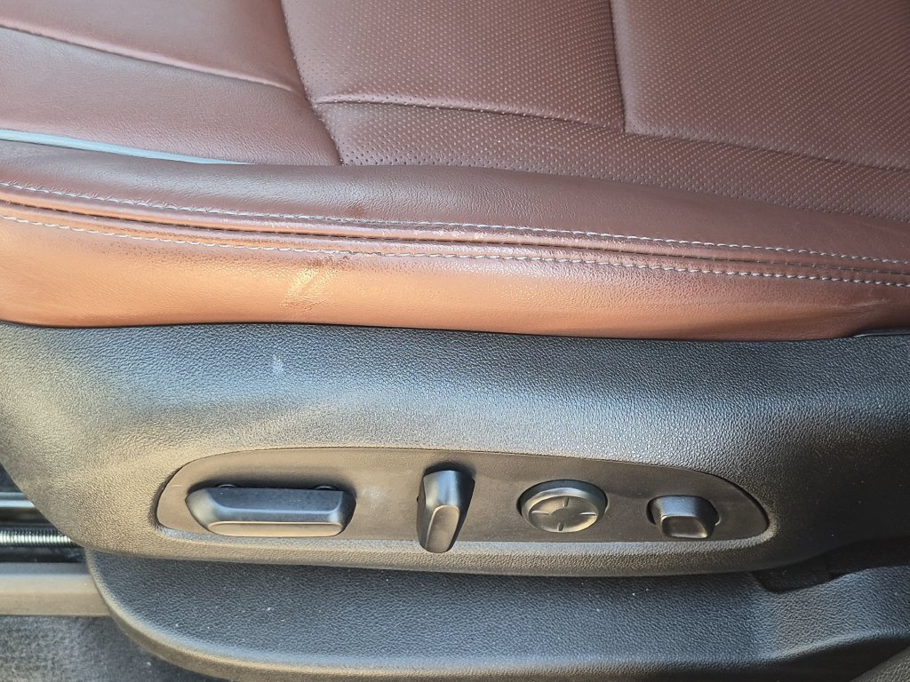 Used 2021 Buick Enclave Avenir w/ Avenir Technology Package FWD image 14
