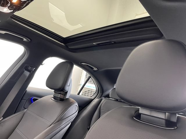 Certified 2024 Mercedes-Benz C 300 Sedan image 5