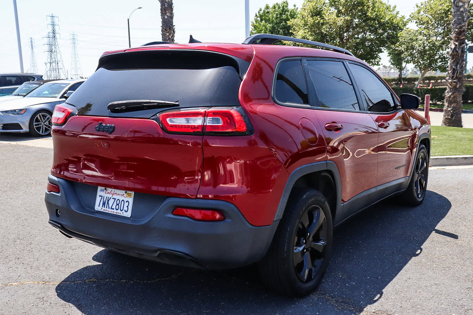 Used 2017 Jeep Cherokee High Altitude FWD image 7