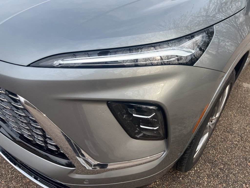 Used 2026 Buick Enclave Avenir w/ Super Cruise Package image 10