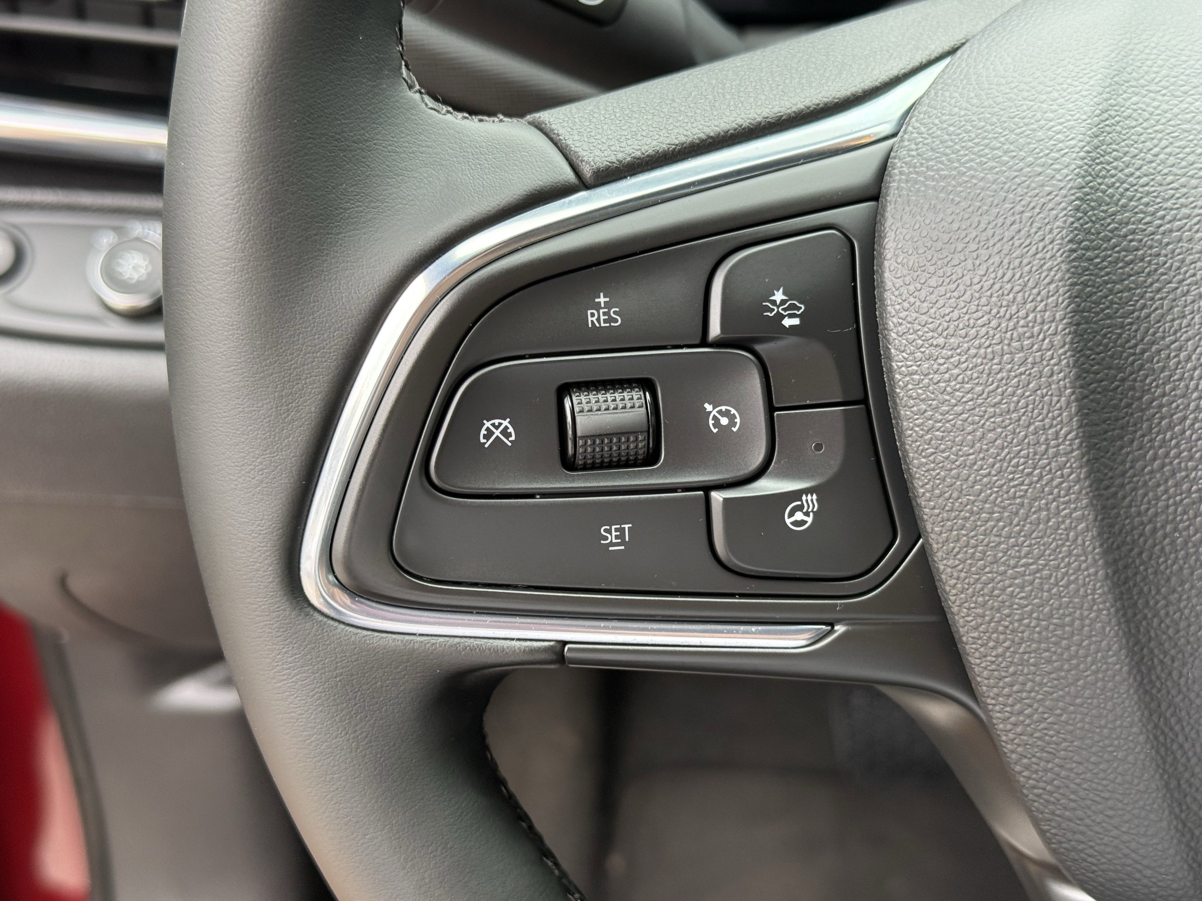 Used 2025 Buick Envista Sport Touring w/ Convenience I Package image 16