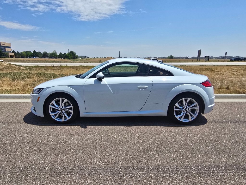 Used 2023 Audi TT 2.0T AWD/4WD image 2