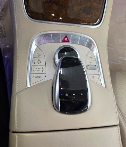 Used 2017 Mercedes-Benz S 550 4MATIC Sedan image 24