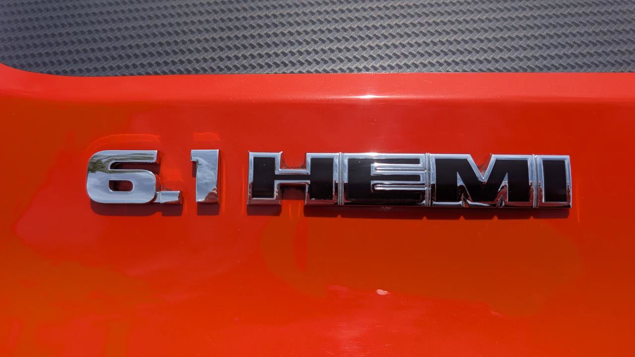 Used 2008 Dodge Challenger SRT8 RWD image 10