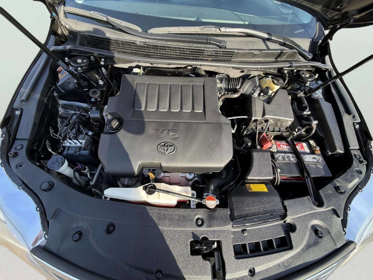 Used 2015 Toyota Avalon XLE image 27