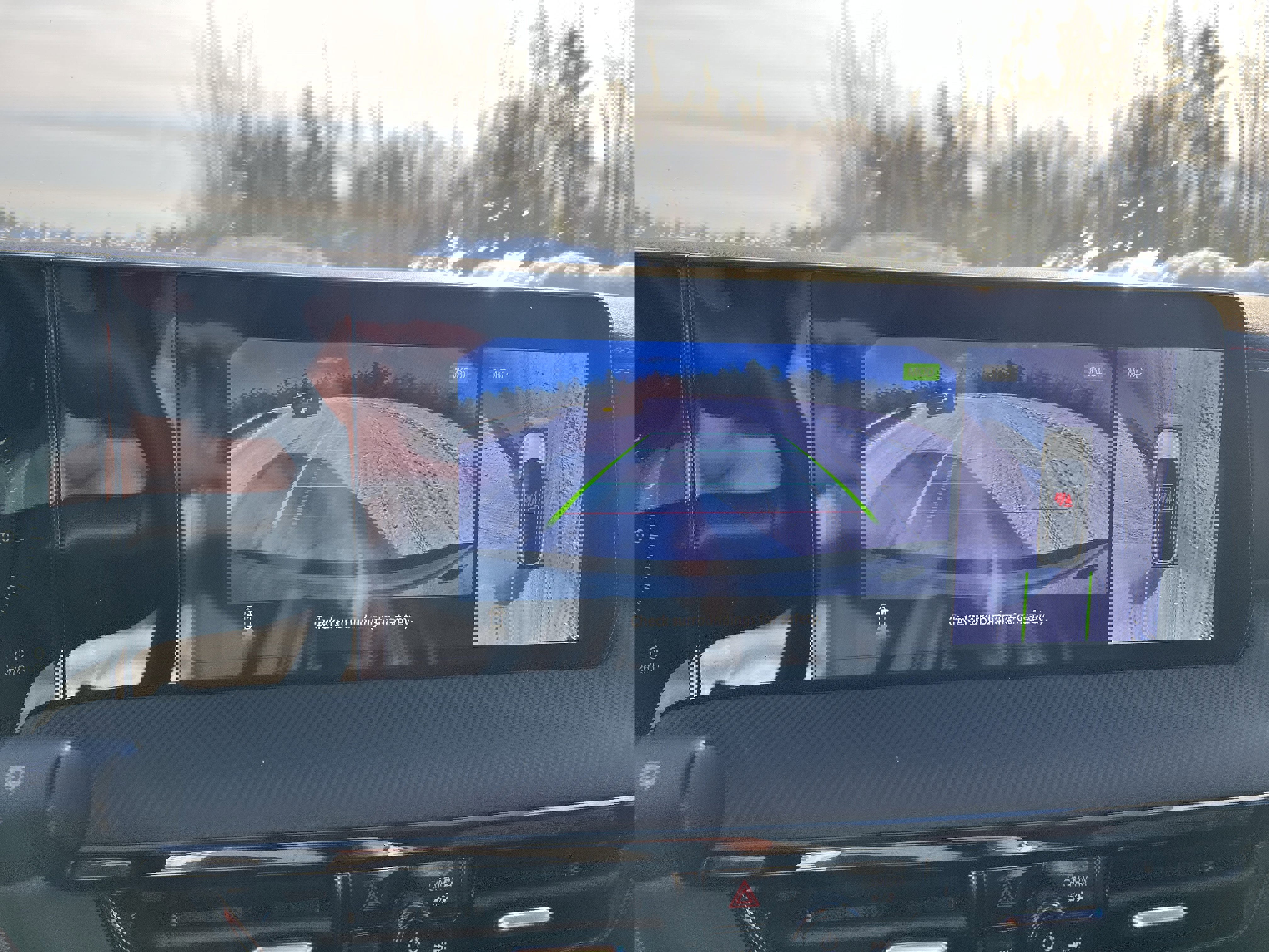 New 2026 Nissan Kicks SR w/ Cold Weather Package image 24