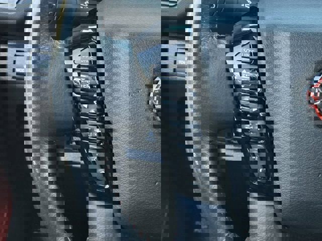 Used 2022 Nissan Frontier Pro-X RWD image 16