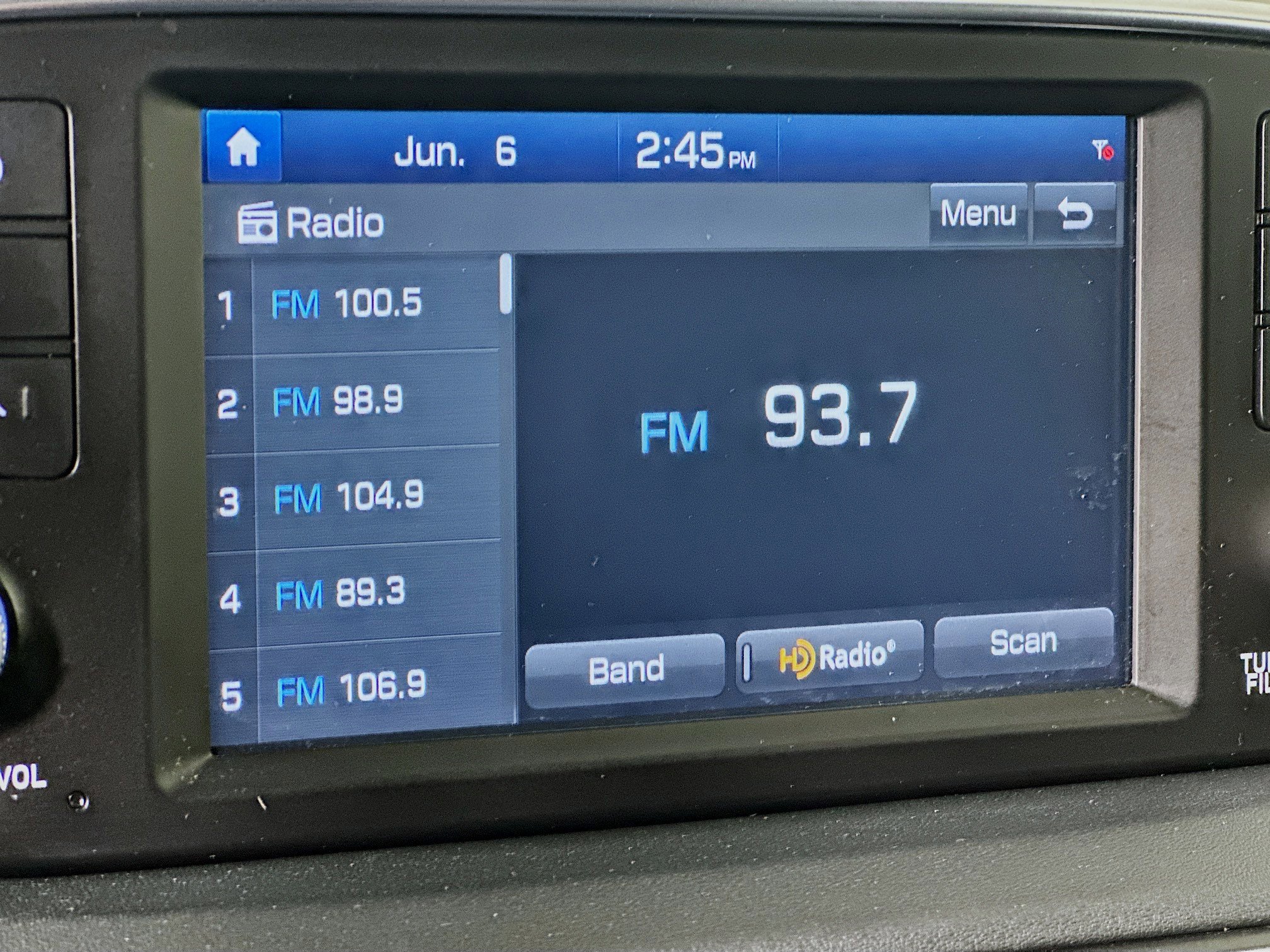 Used 2019 Hyundai Santa Fe SEL FWD image 21