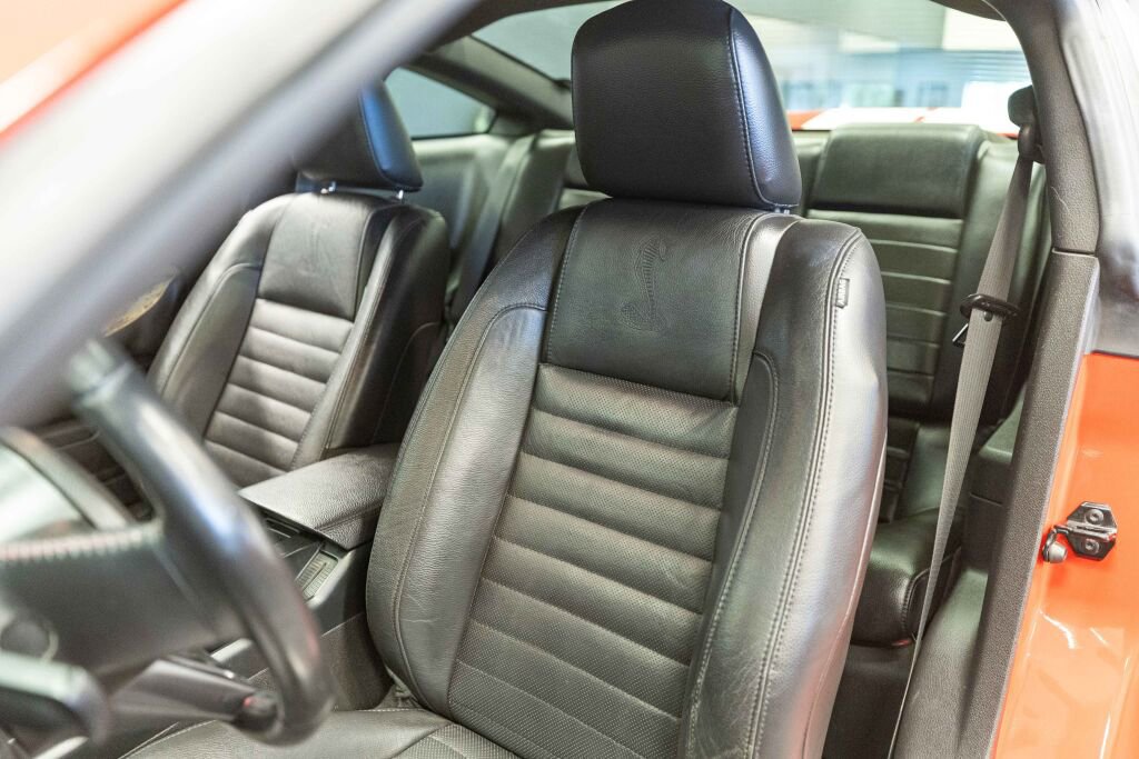 Used 2007 Ford Mustang Shelby GT500 RWD image 10