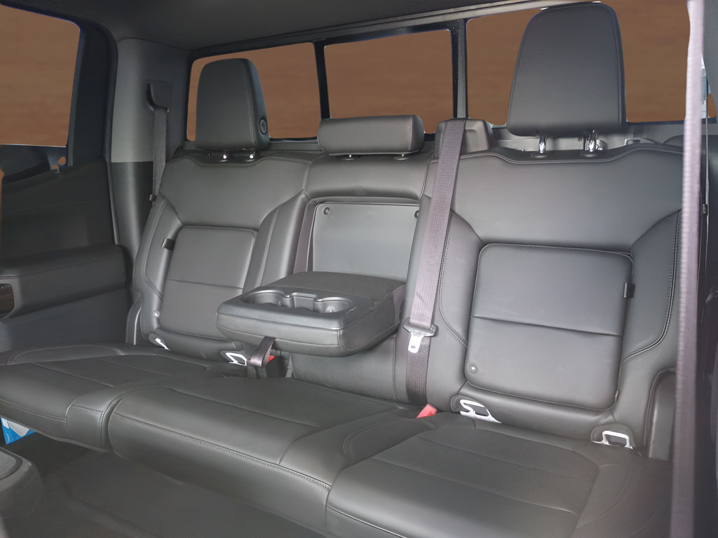 Used 2020 Chevrolet Silverado 1500 LT Trail Boss AWD/4WD image 19