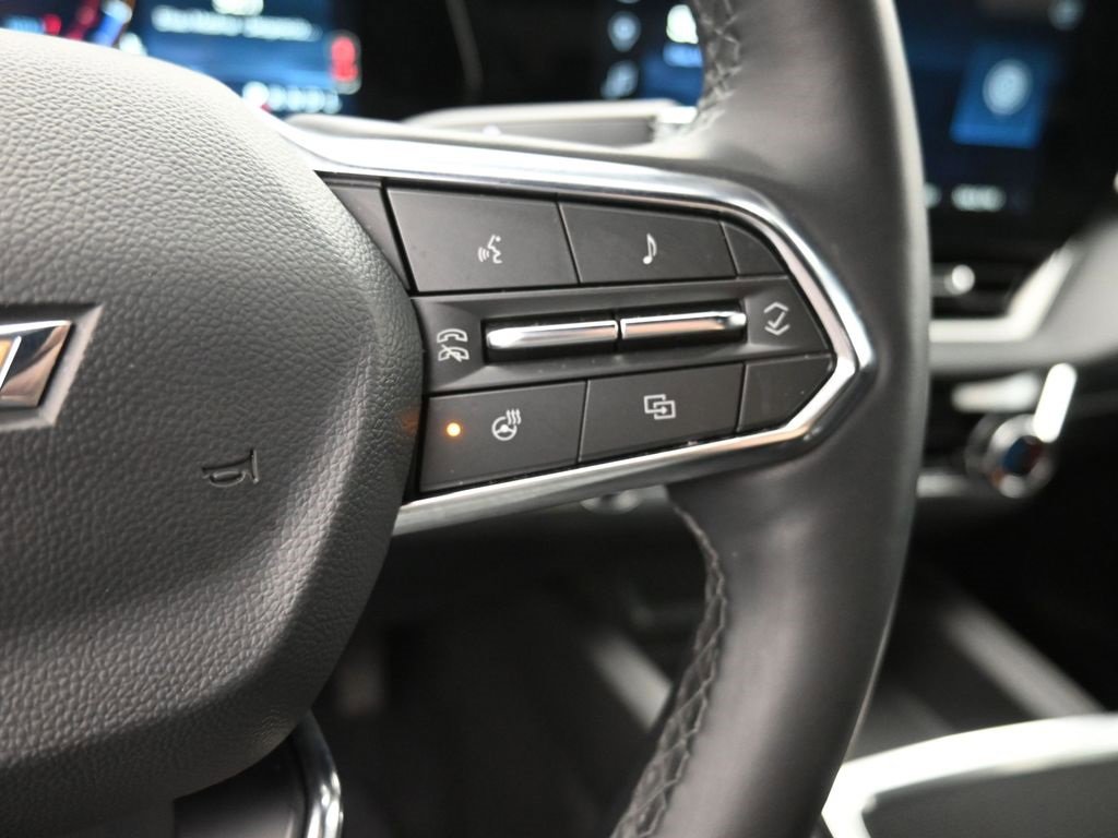 Used 2025 Chevrolet Equinox LT image 7