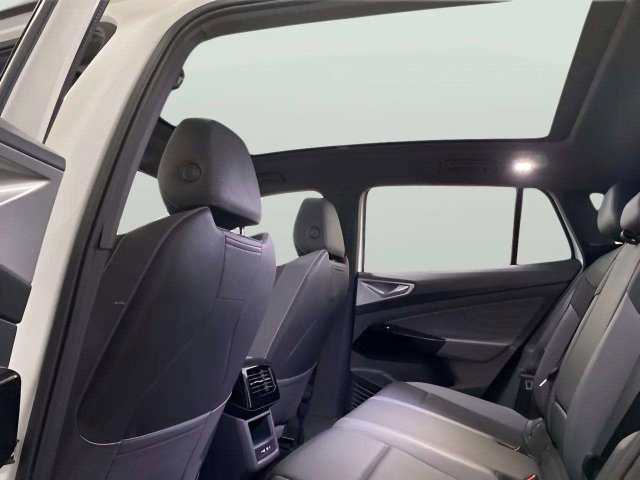 Used 2025 Volkswagen ID.4 Pro S RWD image 30