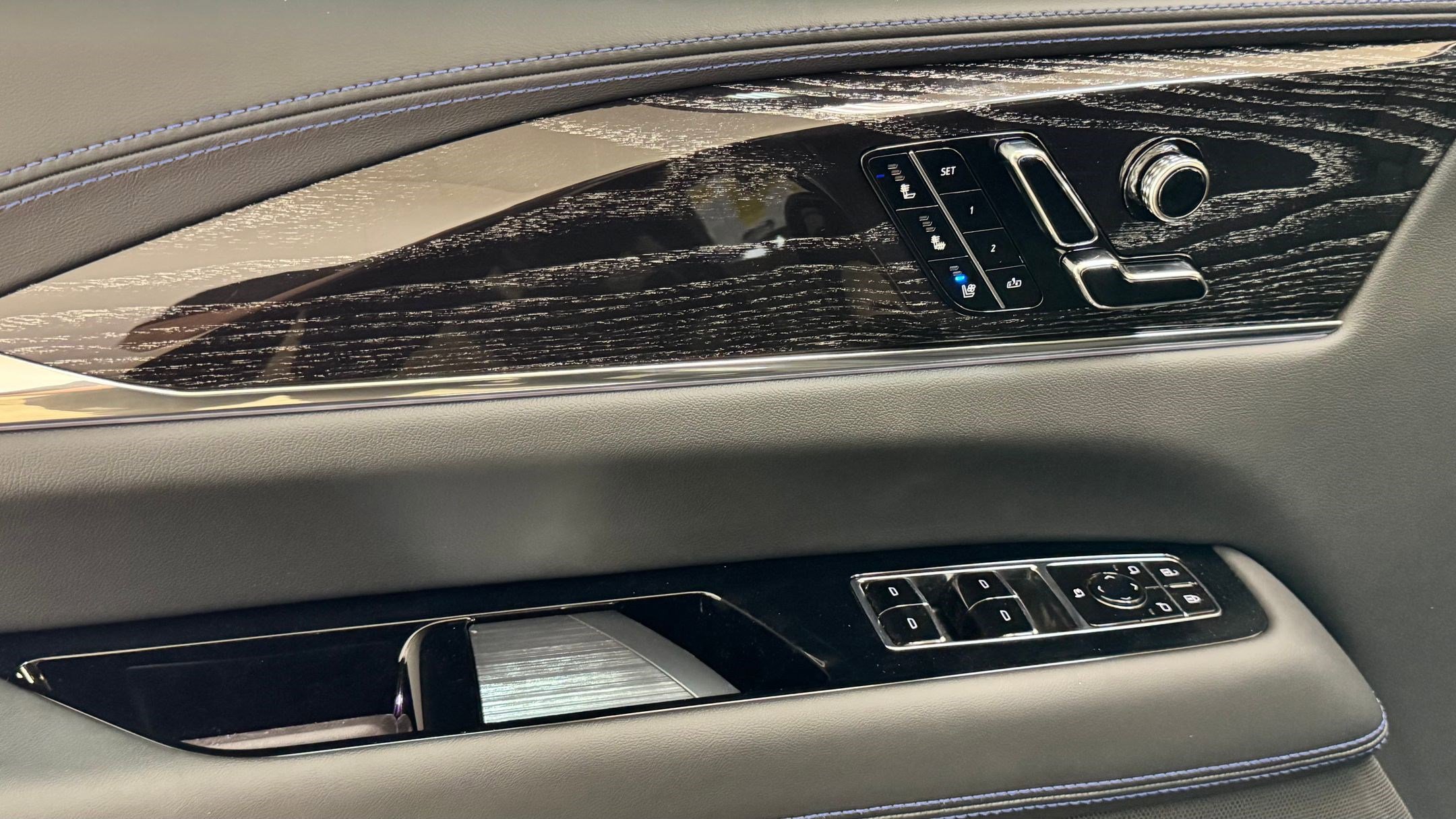 New 2026 Cadillac Escalade IQ Sport 1 image 43
