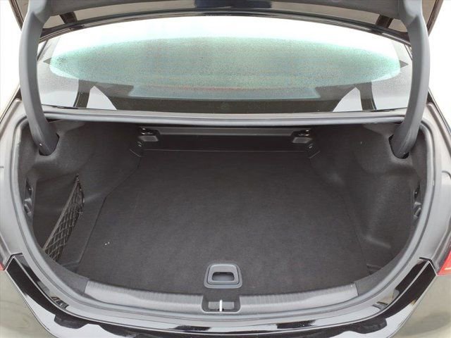 Used 2025 Mercedes-Benz C 300 4MATIC Sedan image 23