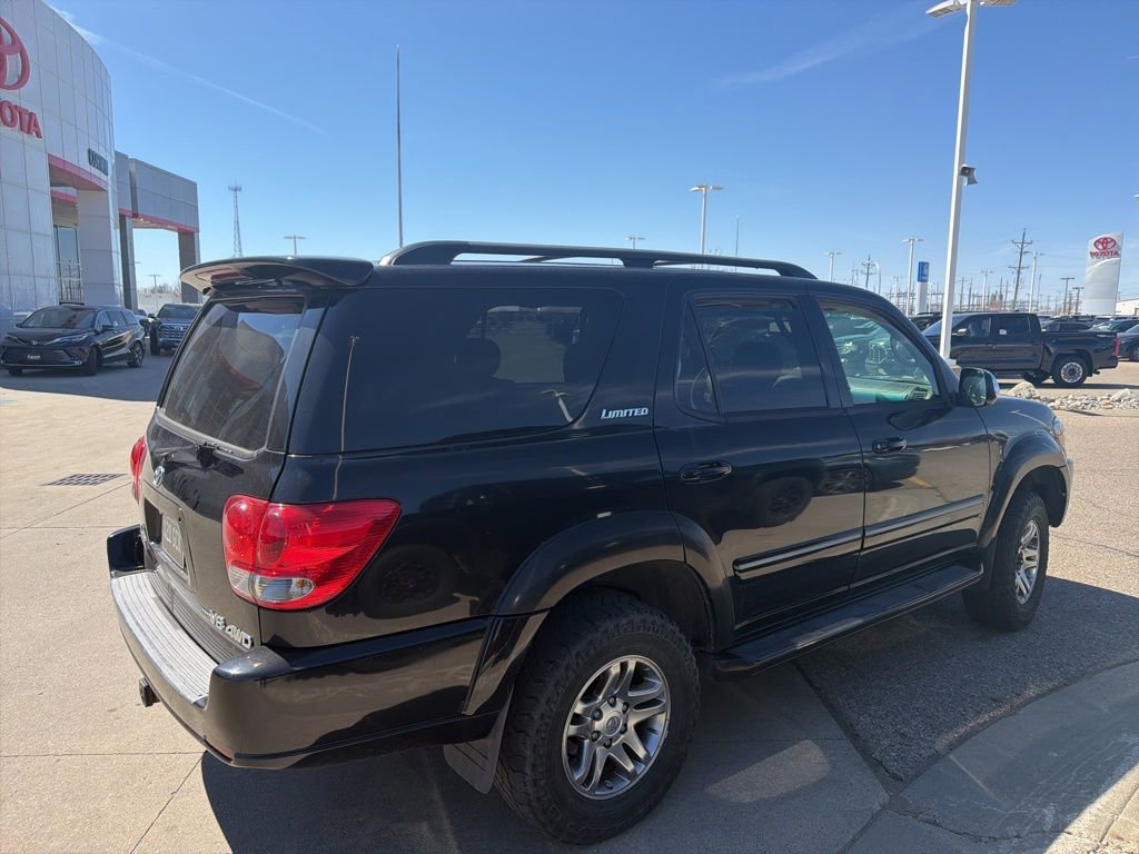 Used 2007 Toyota Sequoia Limited image 10