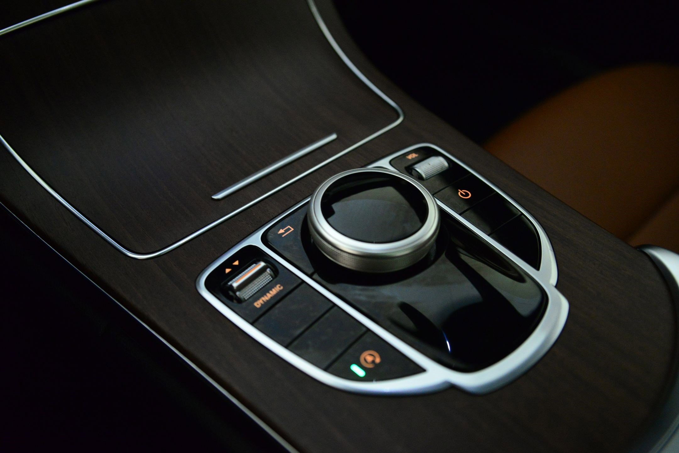 Used 2019 Mercedes-Benz C 300 4MATIC Sedan image 16