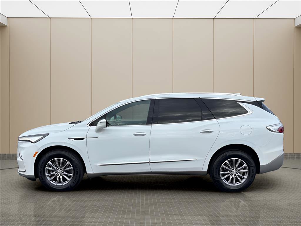 Used 2024 Buick Enclave Premium image 25