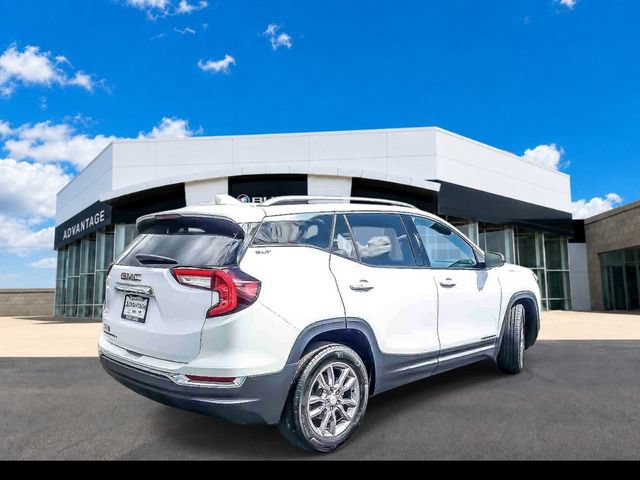 Certified 2024 GMC Terrain SLT FWD image 9