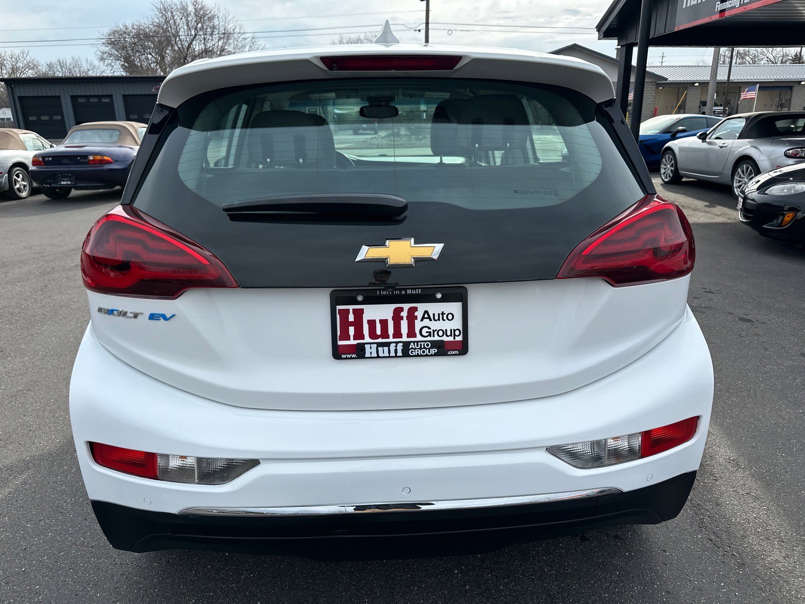 Used 2019 Chevrolet Bolt LT FWD image 4