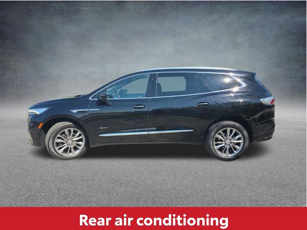 Used 2024 Buick Enclave Avenir w/ Avenir Technology Package FWD image 9