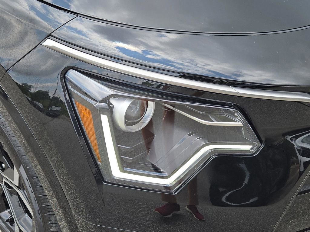 New 2025 Kia Niro EX Touring image 5